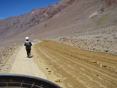 084 Carol hates freshly graded roads and would rather walk P1150054.jpg